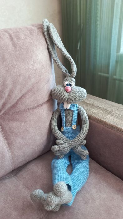 Заяць,,Кекс,,.Зв,язаний з любов, ю  для вашої   дитини...нитки Турція