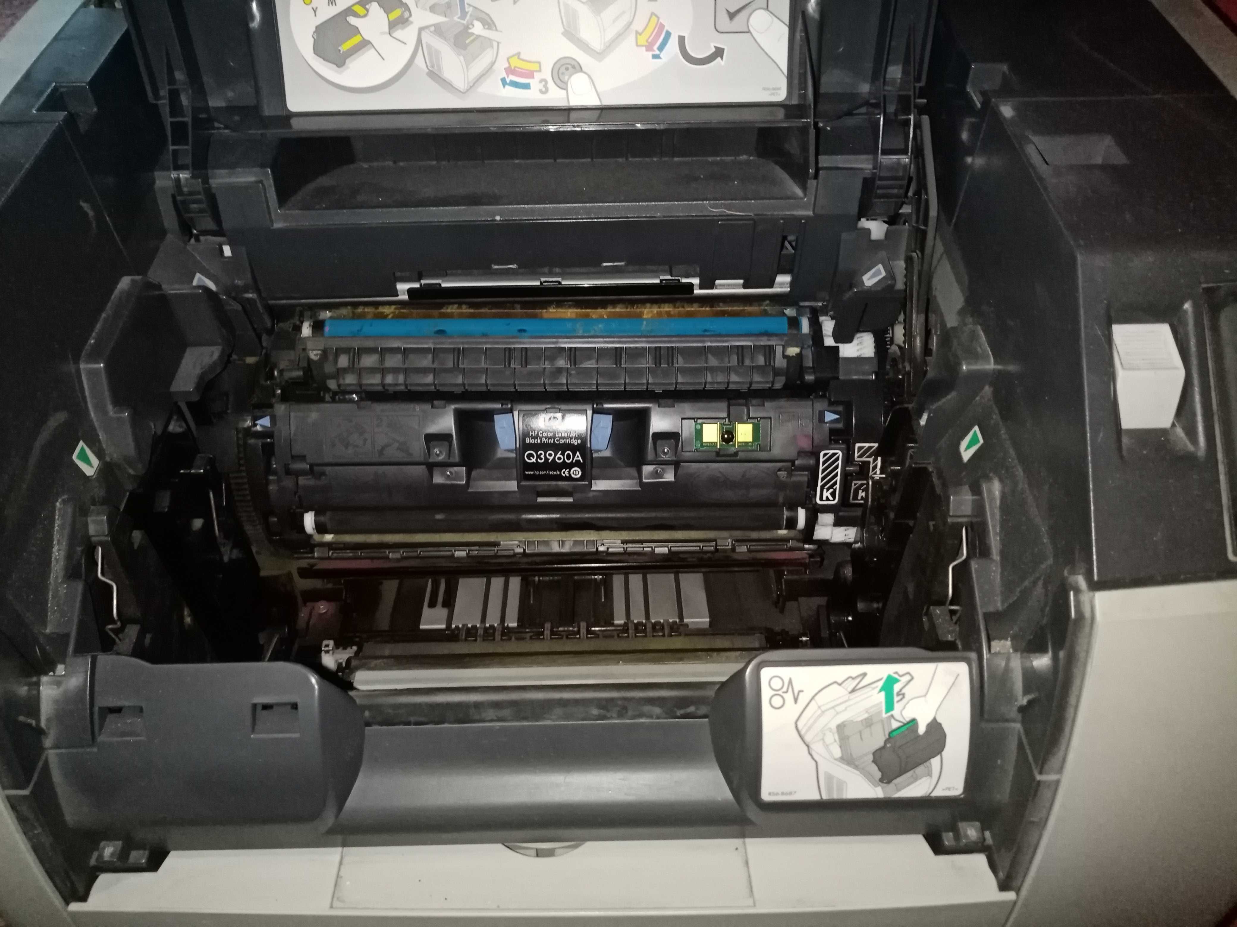 Багатофункціональний пристрій МФУ HP Color LaserJet 2840