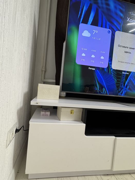 ТВ-тумба в ідеальному стані