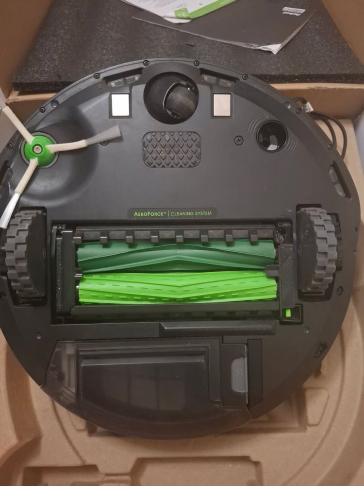 Irobot roomba i3