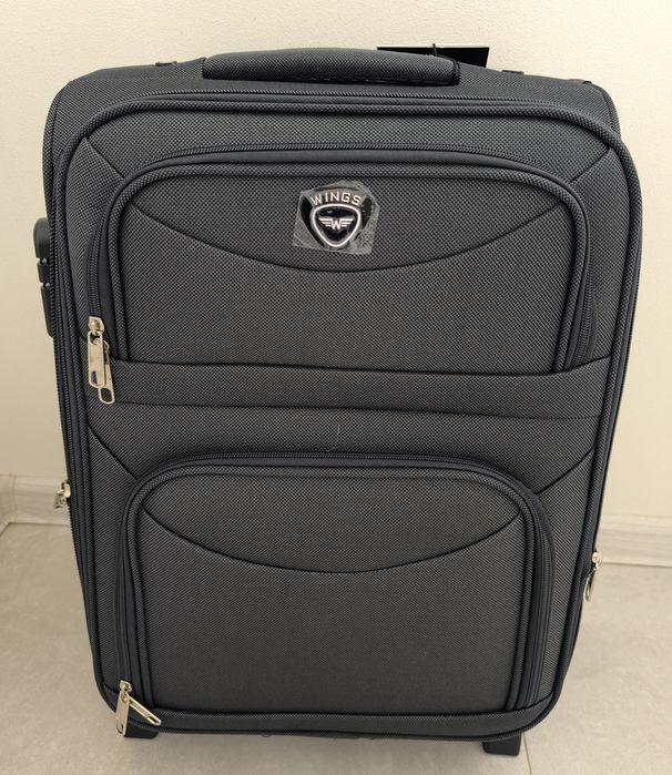 Валіза Wings 6802, розмір S