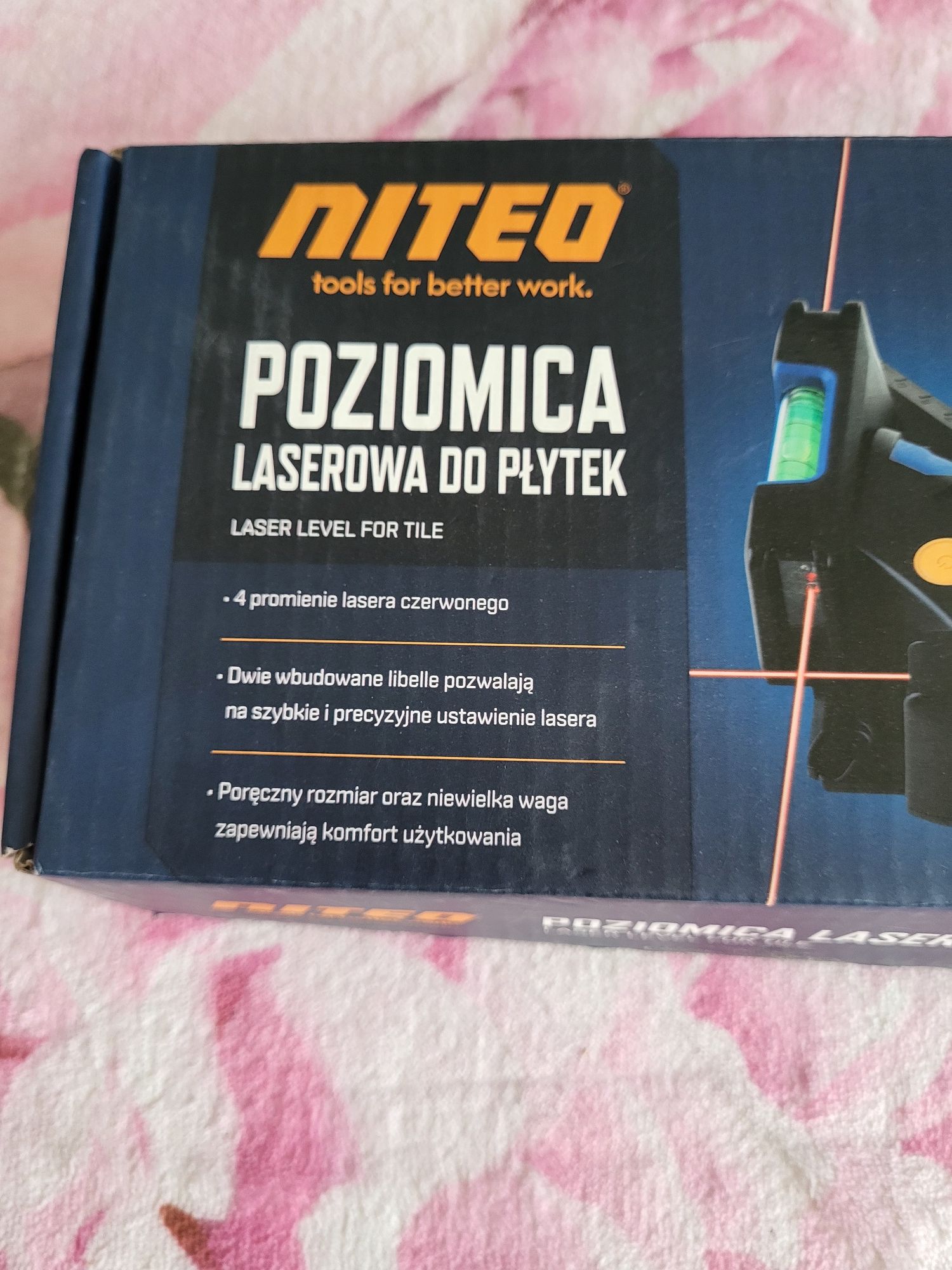 Poziomica laserowa do cięcia płytek marki Niteo