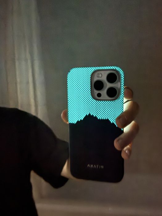 Pitaka на iPhone 16 Pro Max