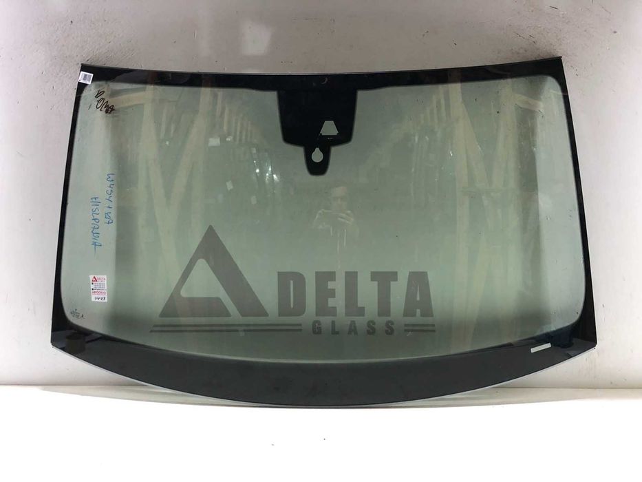 Porsche Macan (2018-) вітрове  скло акустичне (рестайл)