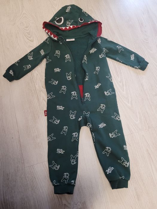 Kombinezon Zombie Dash