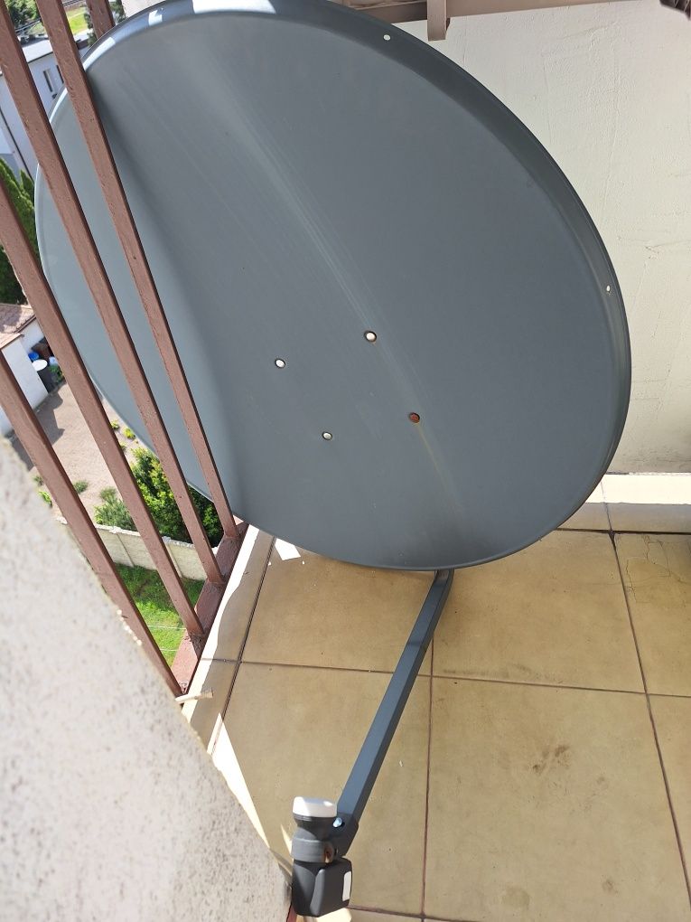 Router, modem, antena