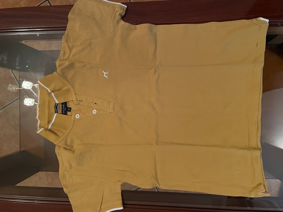 Polo amarelo torrado da Sacoor