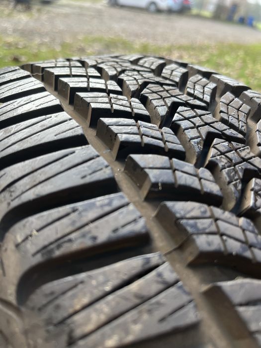 Opony zimowe debica frigo