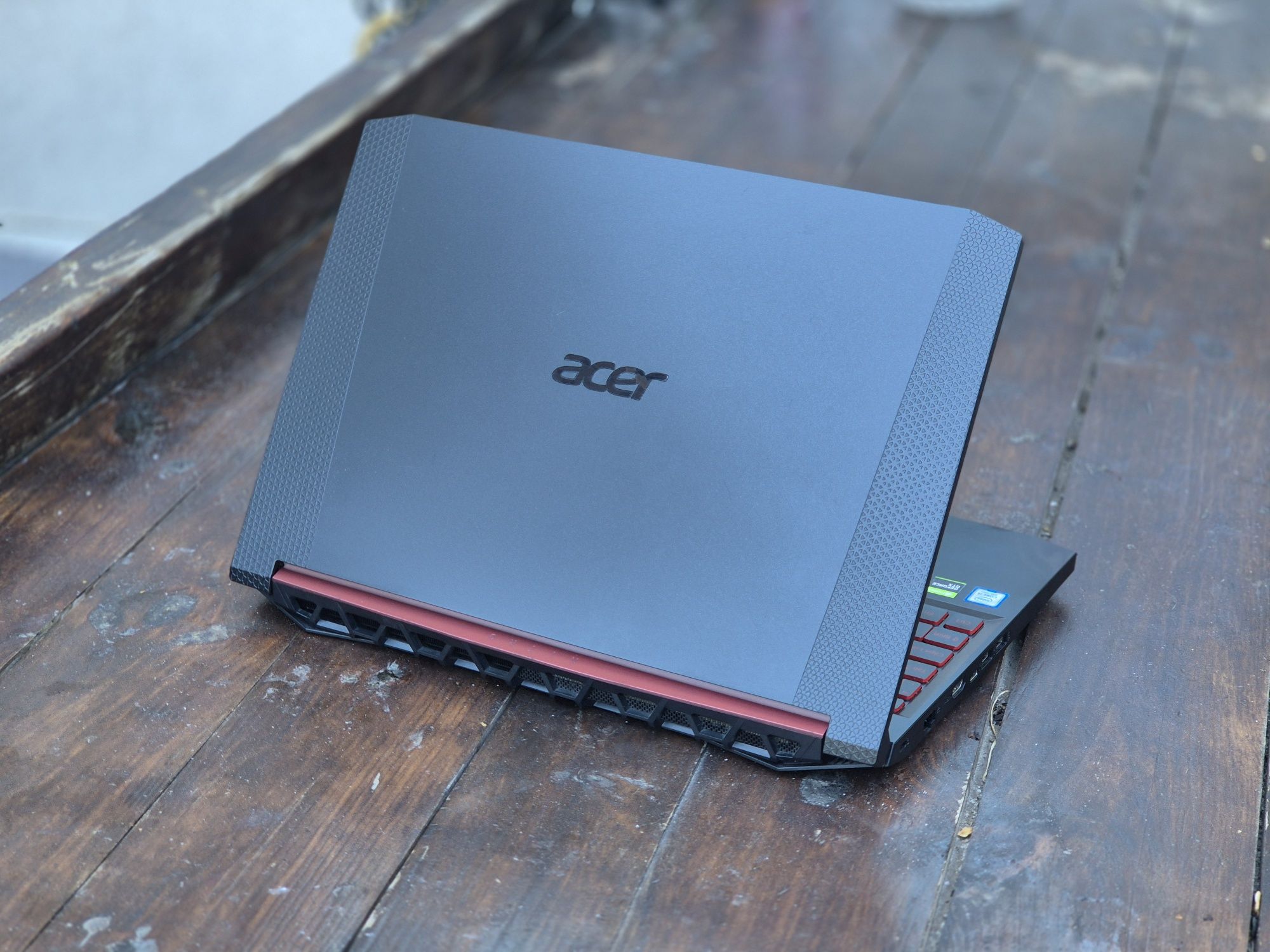 Aser nitro 5/GTX 1650/16/512
