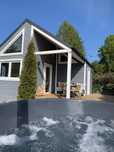 Domek z jacuzzi nad morzem, sauna, Sasino