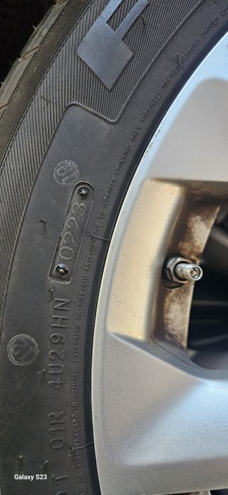 Sprzedam nissan quashai  II koła zimowe