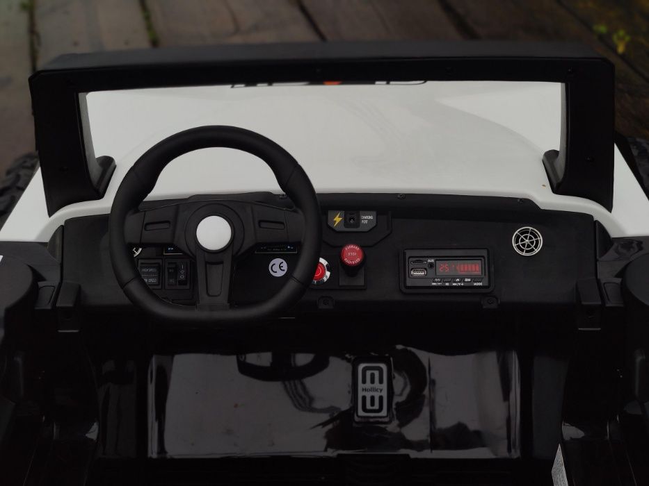 Dwuosobowe auto 24V CLASH - 16km/h dla dzieci auto na akumulator