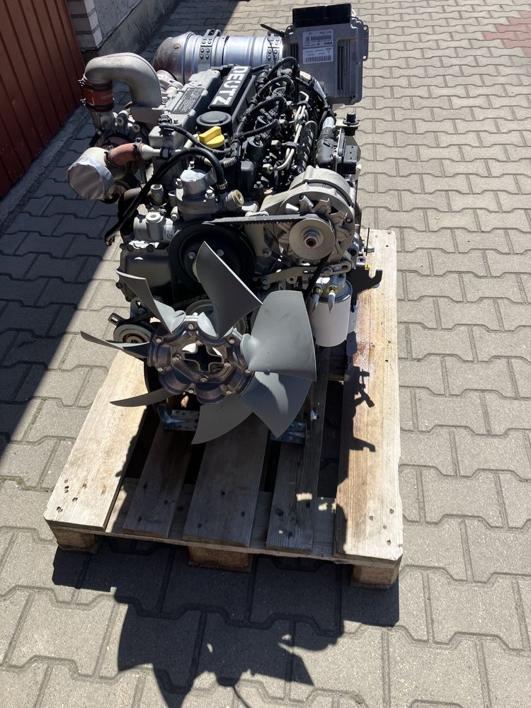 Silnik Deutz 2,9L4 55,4 KW