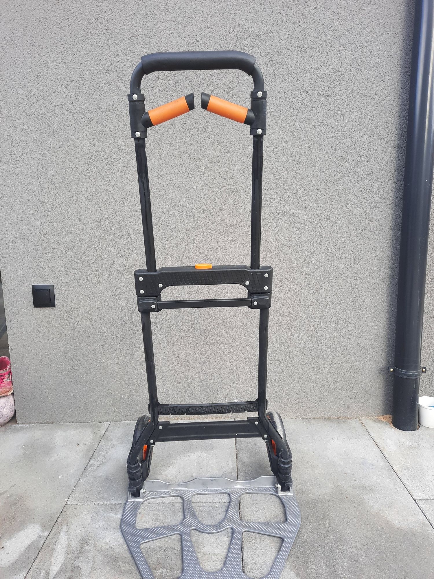 Wozek transportowy