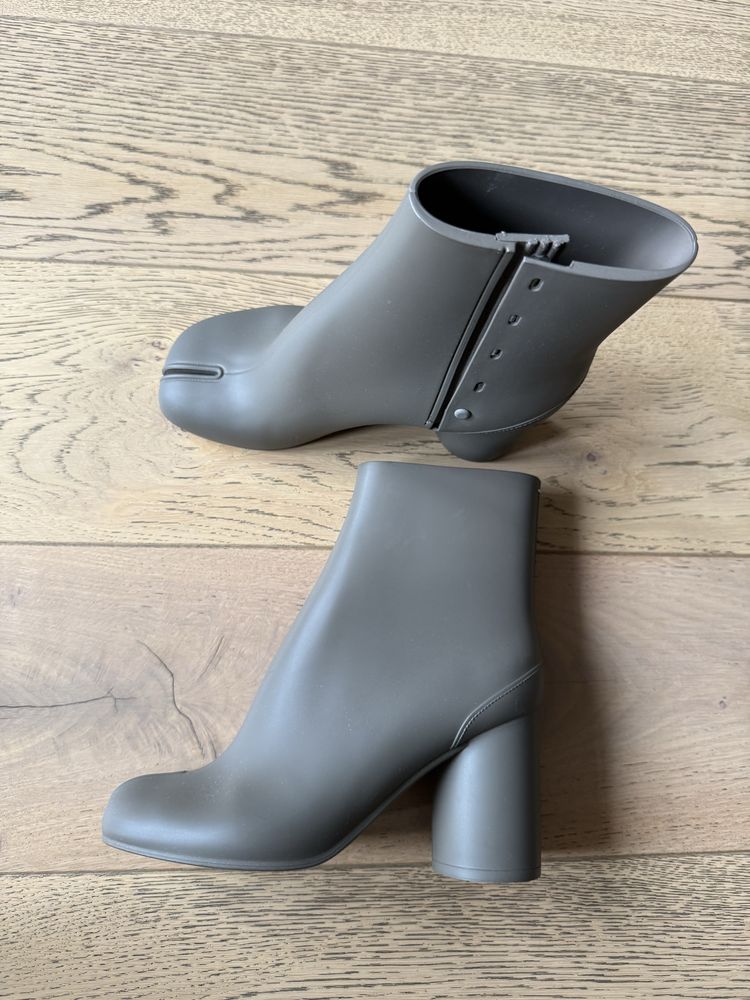 Maison Margiela Tabi rubber boots