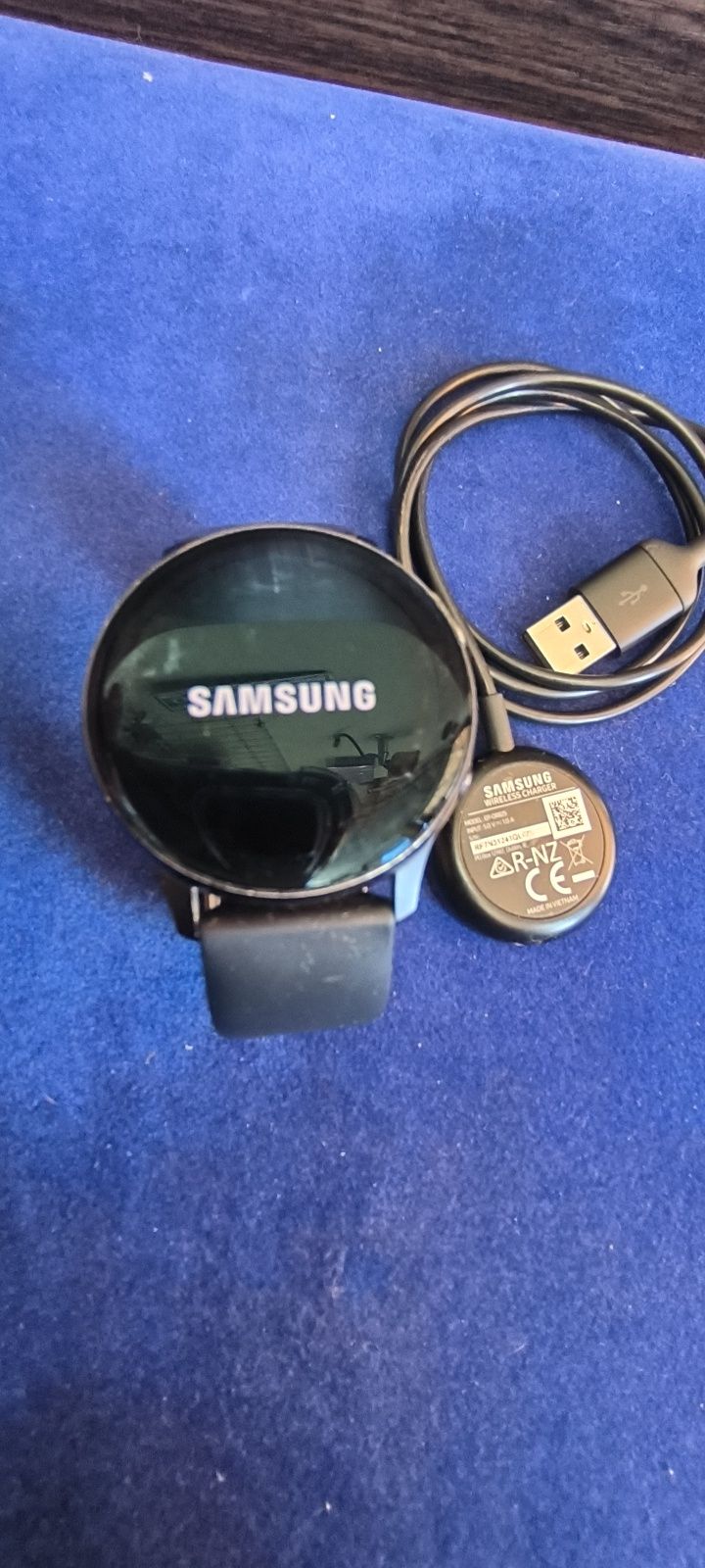 Смарт часы samsung aktive 2