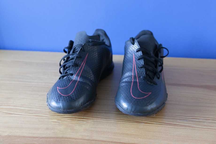 Buty piłkarskie Nike, turfy r. 36,5 (23,5 cm), JR PHANTOM GT CLUB TF