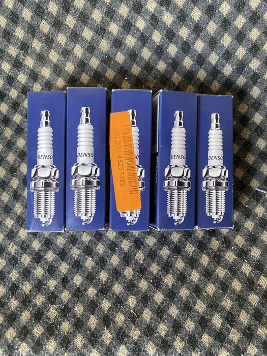 Свічка запалювання Denso X24ESR-U (4101)