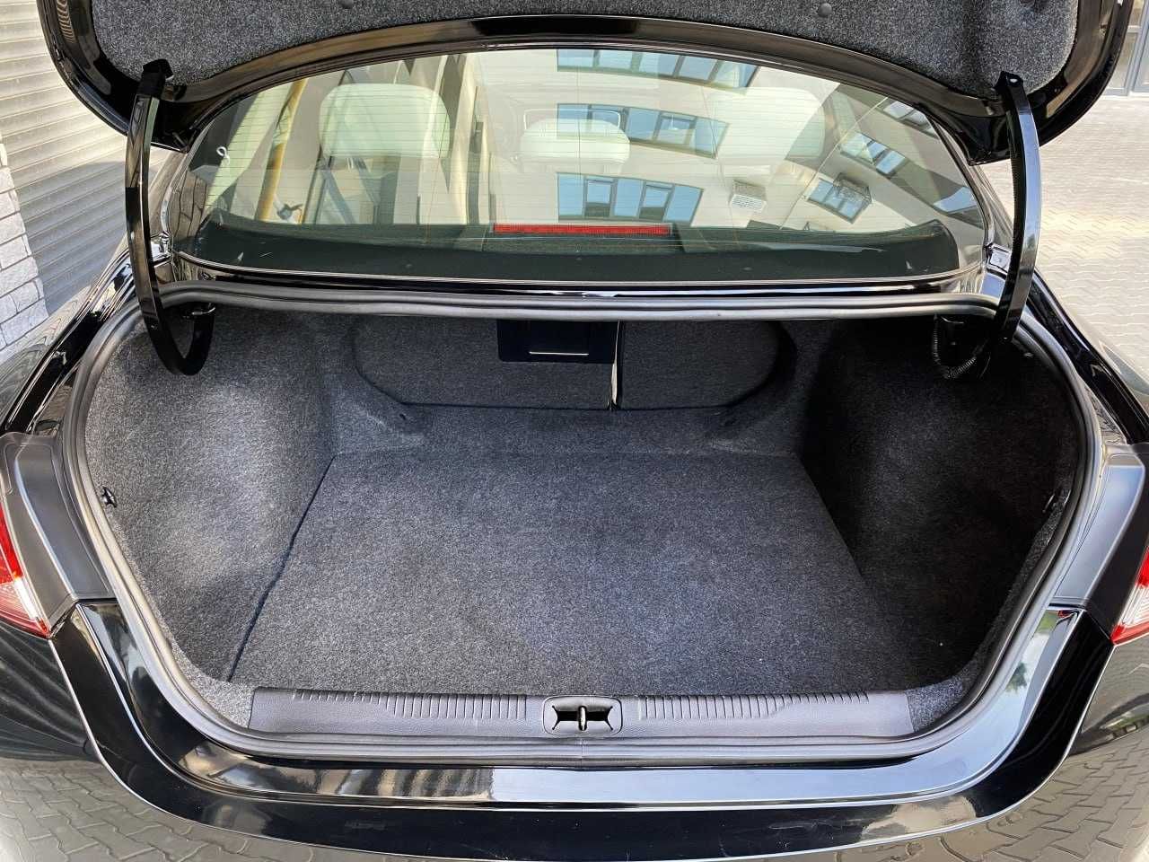 Продам Chrysler 200 2016. Можна в розстрочку, під викуп.