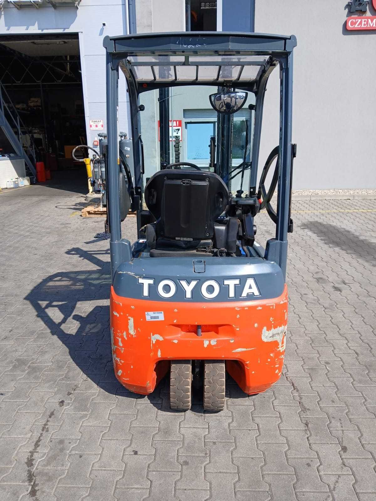 Wózek widłowy TOYOTA 8FBE15T z ładowarką, 2016r, S015066