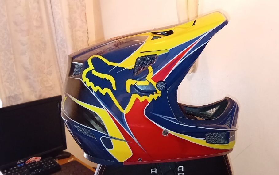 Fox Rampage Pro Carbon Kustom Mips Full Face Helmet
