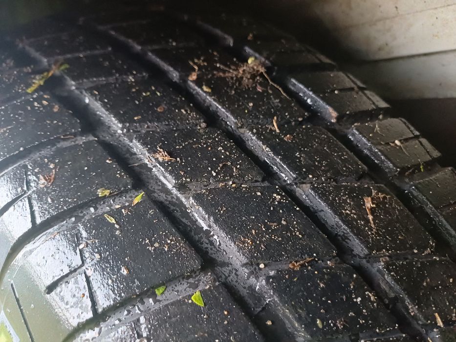 Profesjonalna przyczepa dwuosiowa WM MEYER, DMC 2000kg, nadstawką.