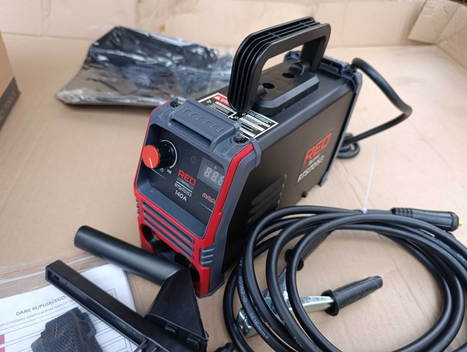 Spawarka inwertorowa 140A na elektrody od 1,6 mm do 4 mm lekka 2,1kg