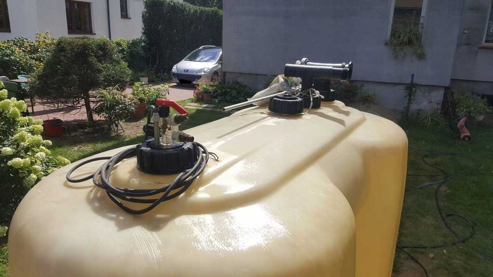 Zbiornik 1500l deszcziwka paliwo