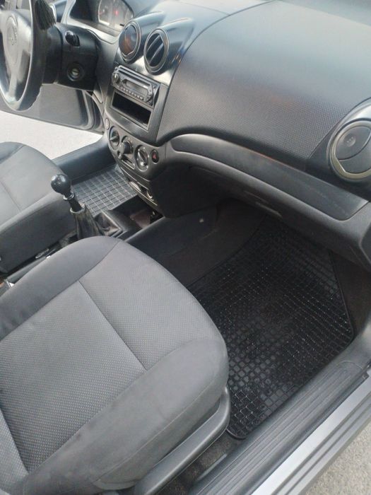 Продам отличную машину быстро недорого т250 шевроле авео