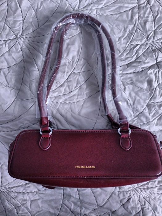 Torebka damska Fashion & Bags z wisiorkiem serduszko