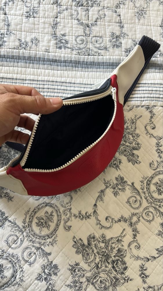 Bolsa lacoste modelo de 2002