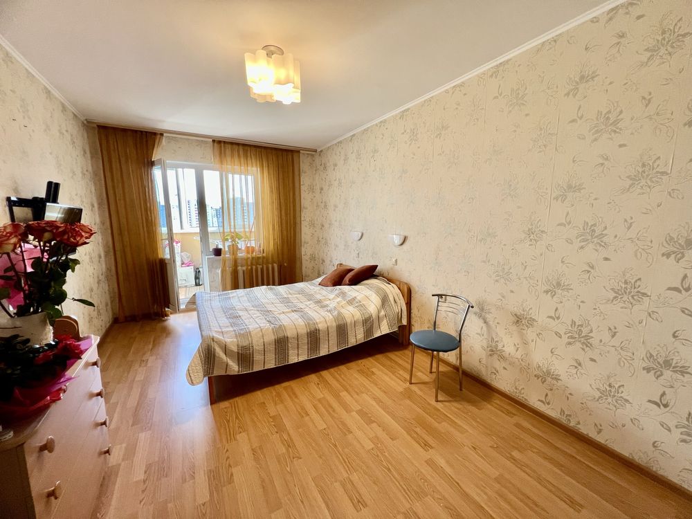 Продаж 3х кімнатної квартири,Урлівська 34,Осокорки,Позняки, генератор