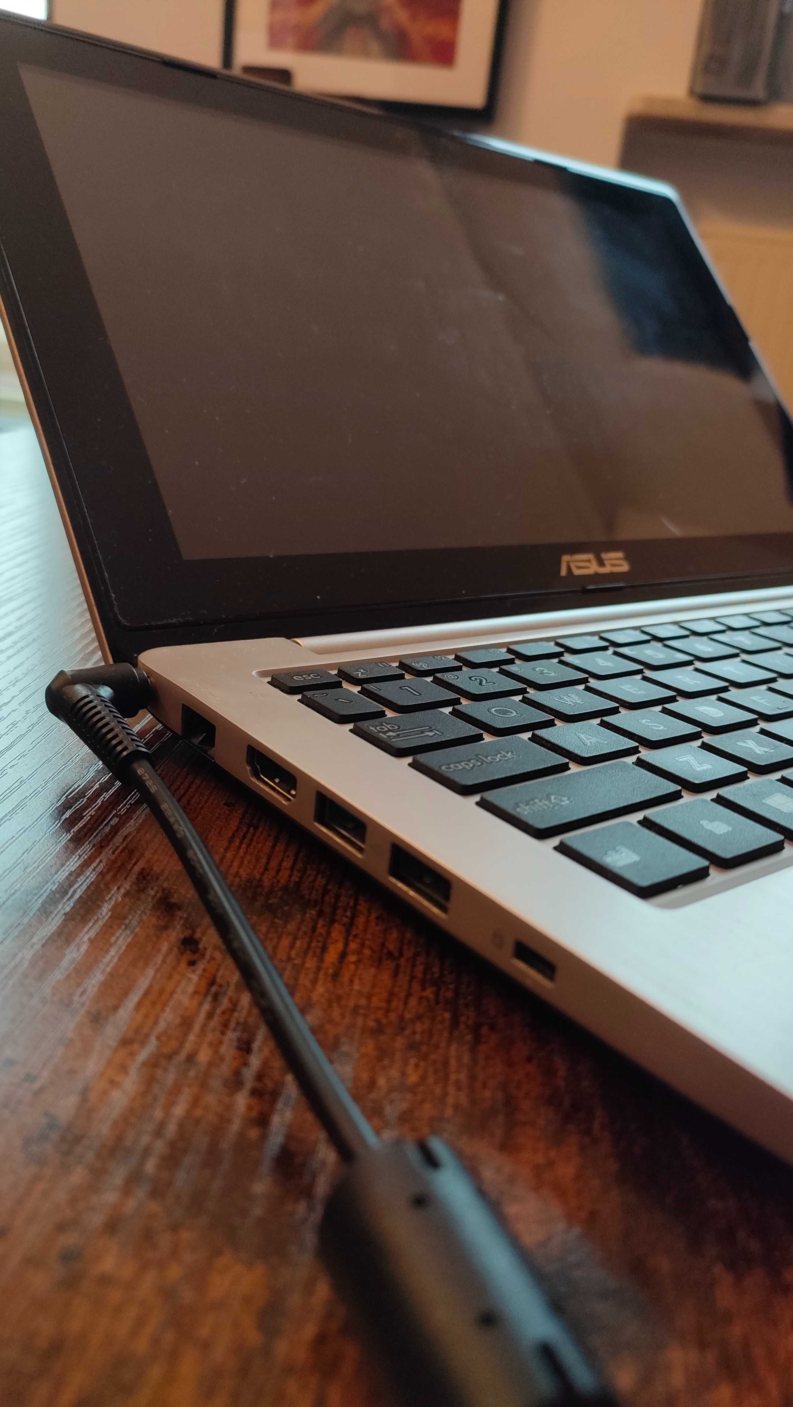 Laptop Asus Vivobook X202E z ekranem dotykowym