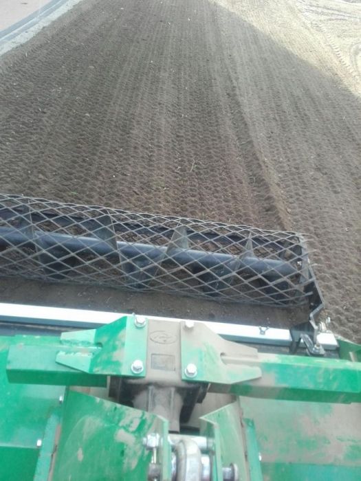 Rekultywacja, koszenie, glebogryzarka, traktor.