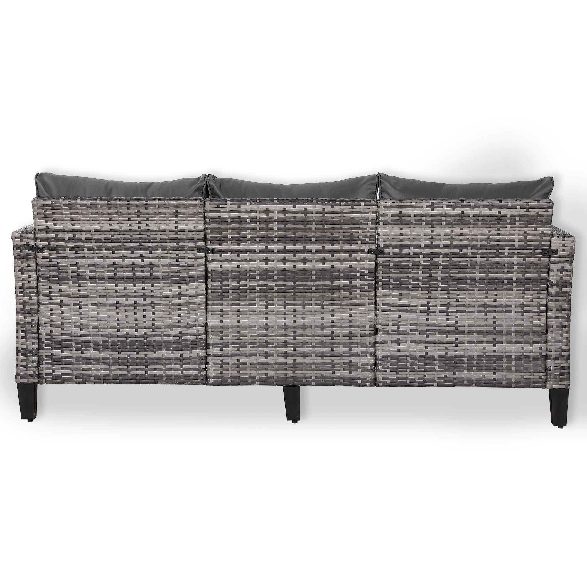 Trzyosobowa szara sofa rattanowa