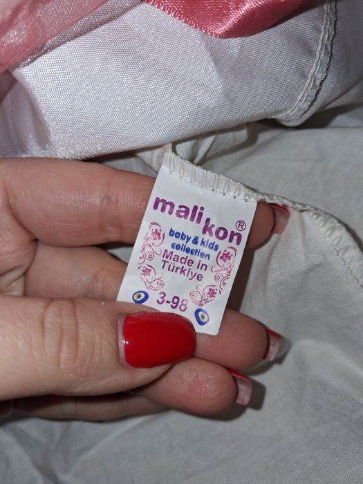 Нарядна сукня для дівчинки, розмір 98, як нова