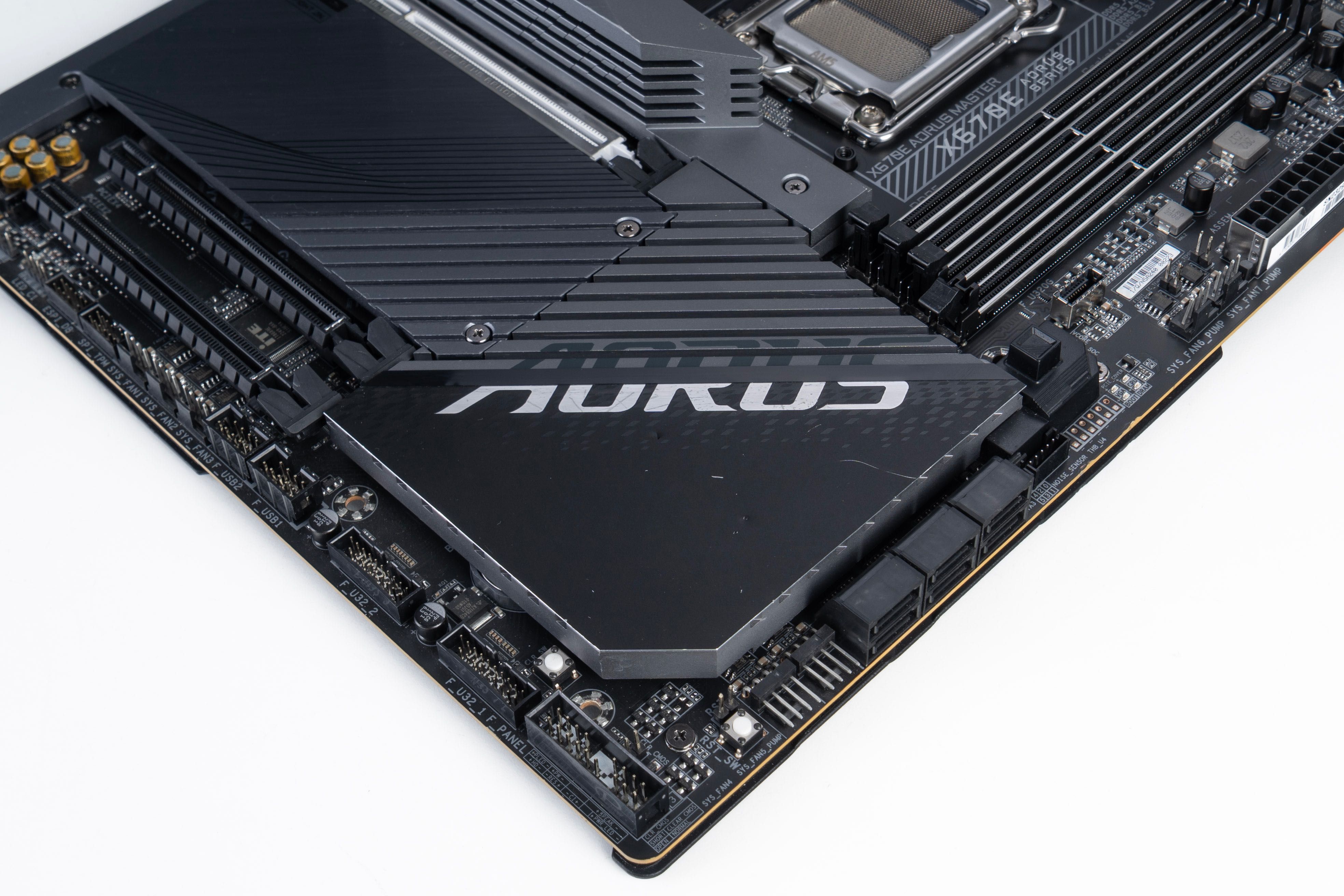 Материнська плата GIGABYTE X670E AORUS MASTER/Гар 3 міс/SiliconFox