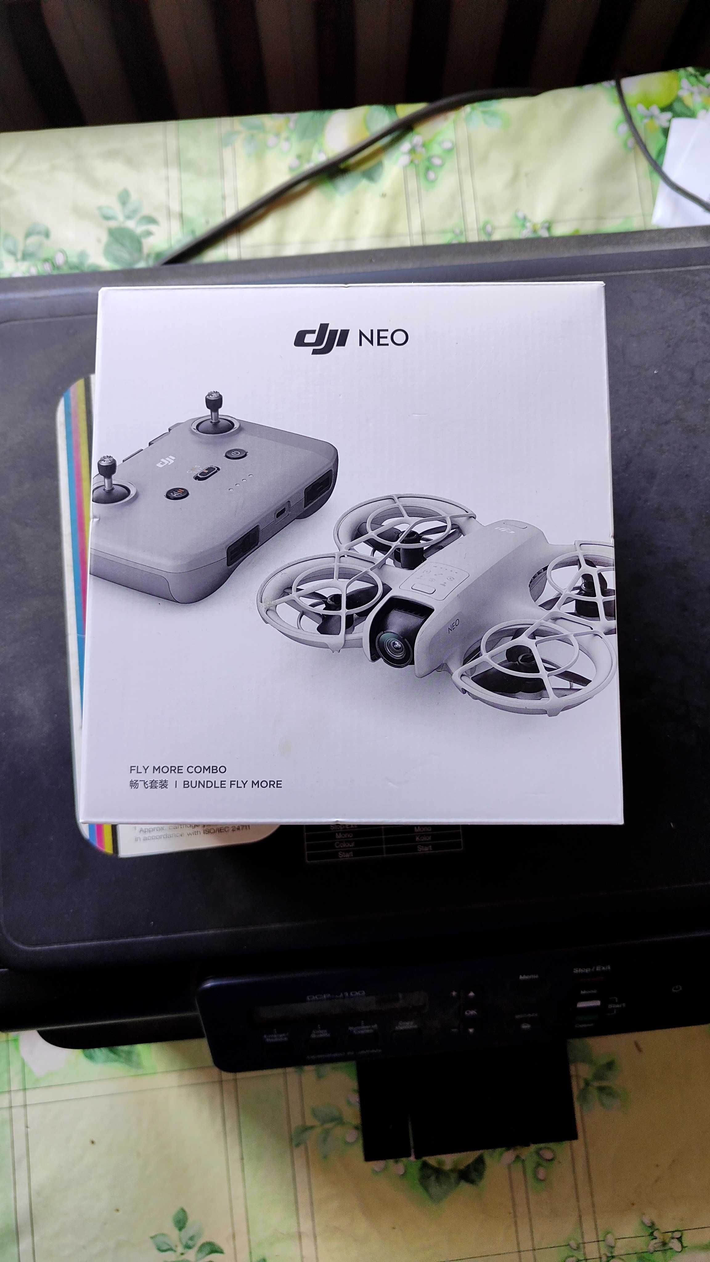 Dron dji neo fly more combo