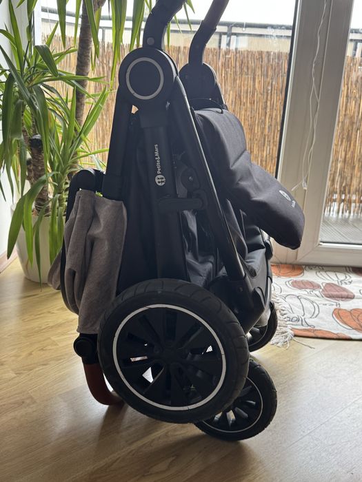 Wózek spacerówka Petite&Mars