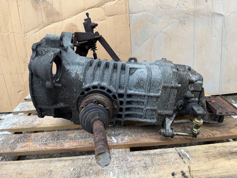 skrzynia biegów vw t3 2.0 dk transporter oryginał kompletna