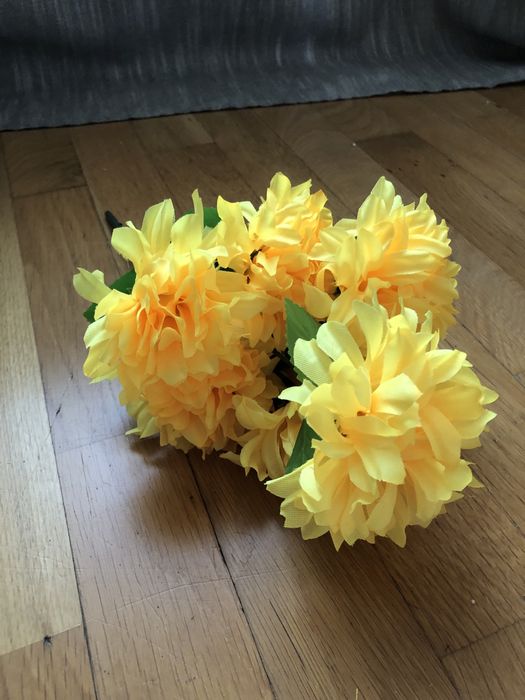 Bukiet sztucznych kwiatkow 087kw