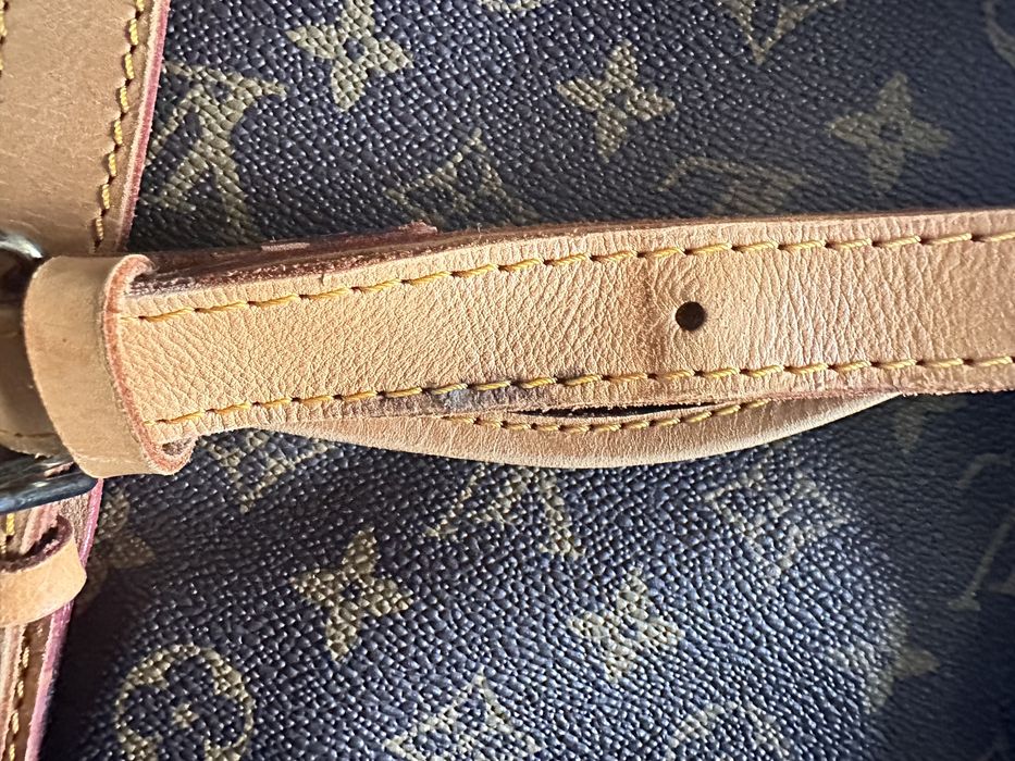 Вінтажна сумка Louis Vuitton saumur 35, архівна колекція