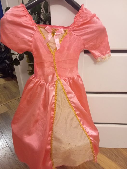 Sukienka przebranie dla księżniczki 122