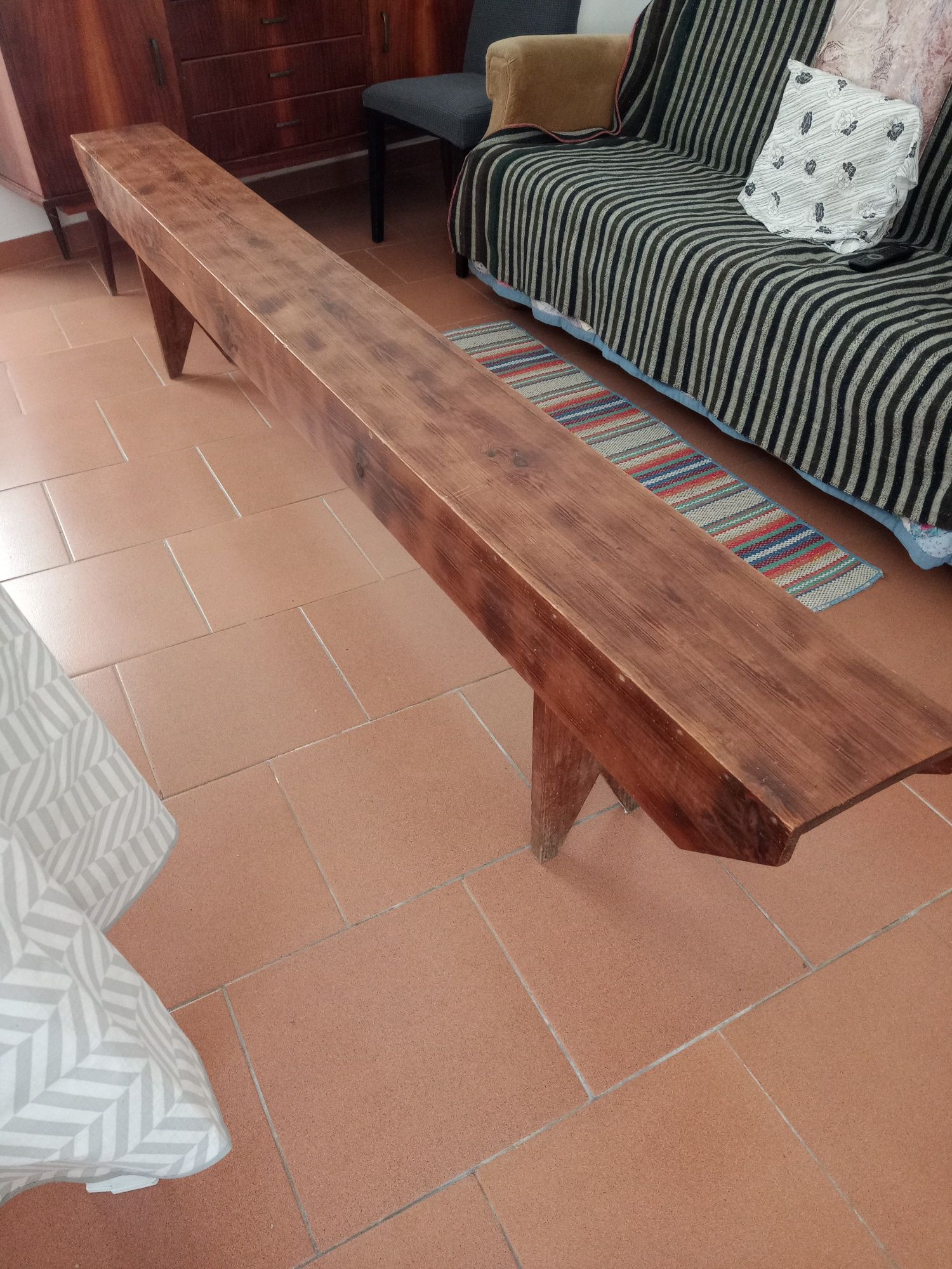 Banco corrido antigo em madeira 2,5m