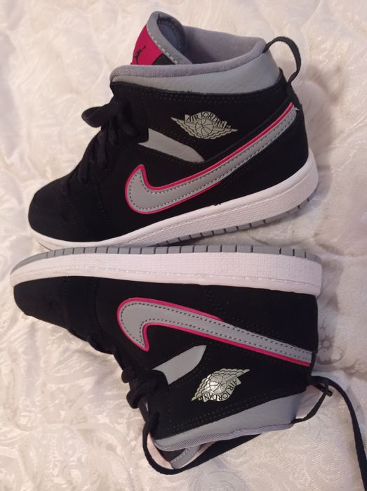 Кросівки(nike jordan)хайтопи34роз.