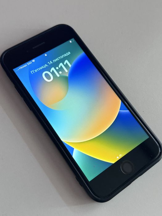 Айфон SE
