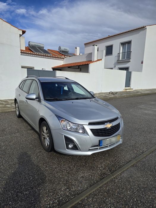 Chevrolet Cruze SW 1.7 VCDi 130cv ano 2012