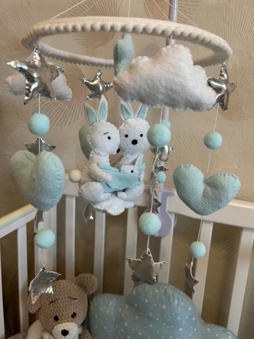 Продам мобіль ручної роботи