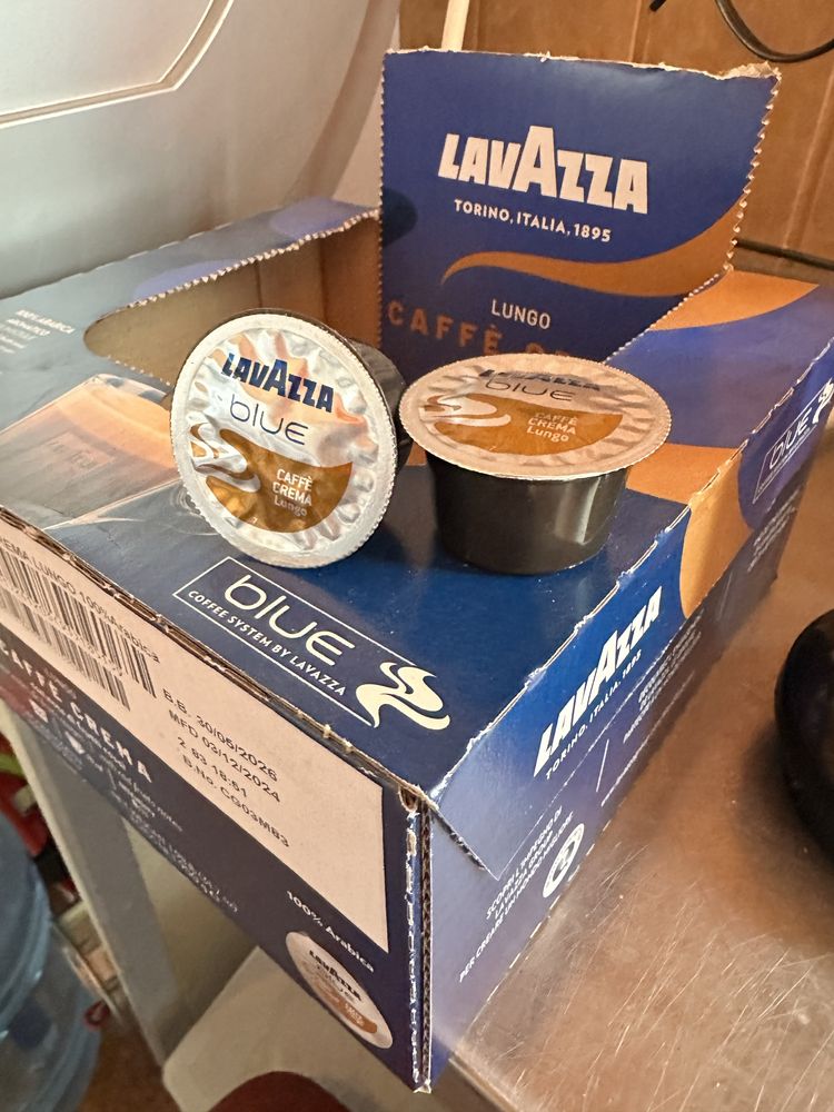 Saeco Lavazza Blue - професійна капсульна кавомашина на 2пос. б/у