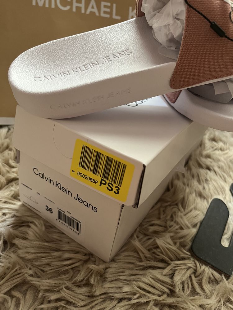 Calvin Klein klapki nowe różowe slide monogram duste 36